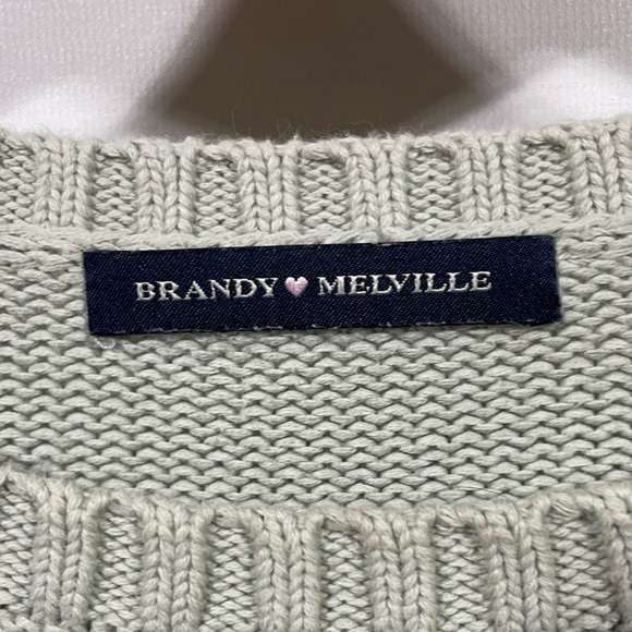 Brandy Melville Striped Gray and Cream women’s crewneck Sweater - Picture 2 of 4